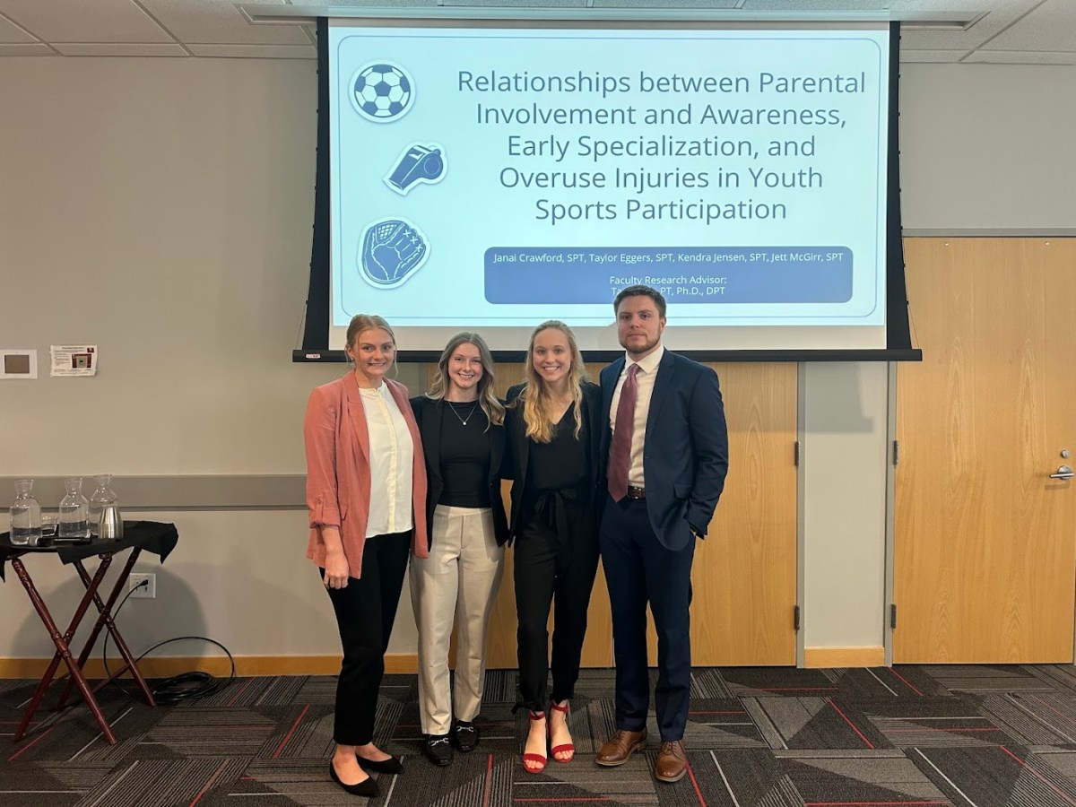 Relationships between Parental Involvement and Awareness, Early Specialization, and Overuse Injuries in Youth Sports&nbsp;Participation